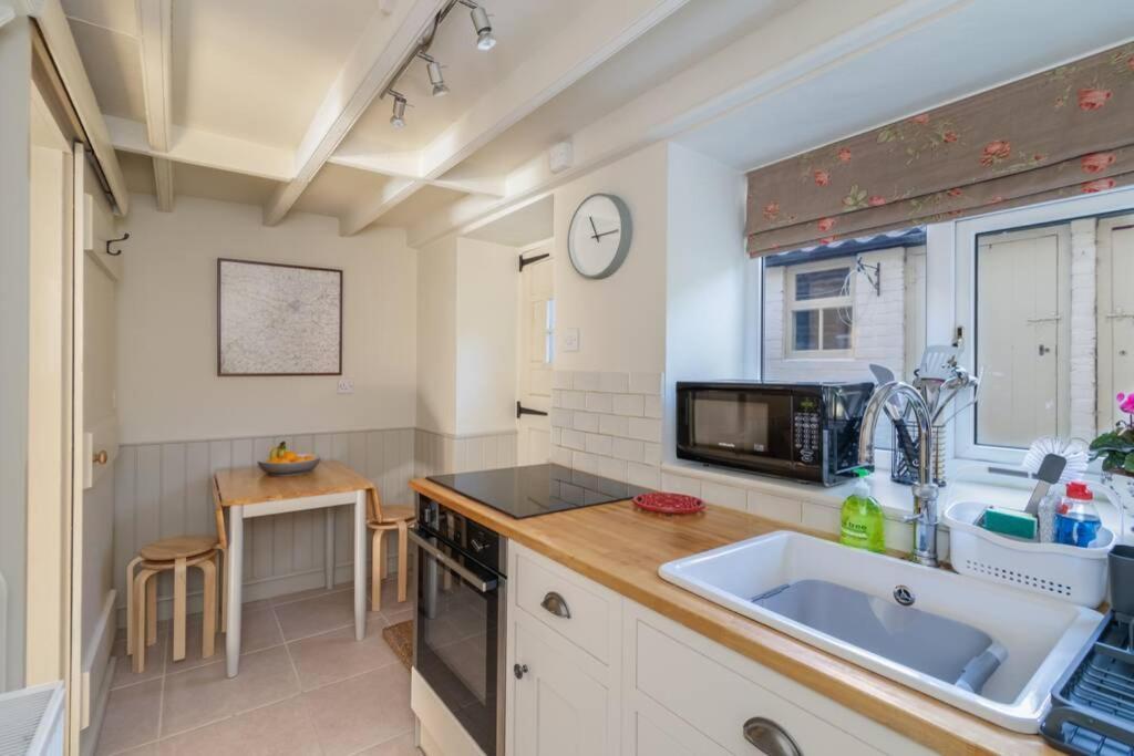 Dene Cottage, Welburn Εξωτερικό φωτογραφία